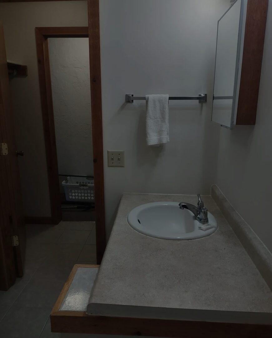 Small bathroom vanity area